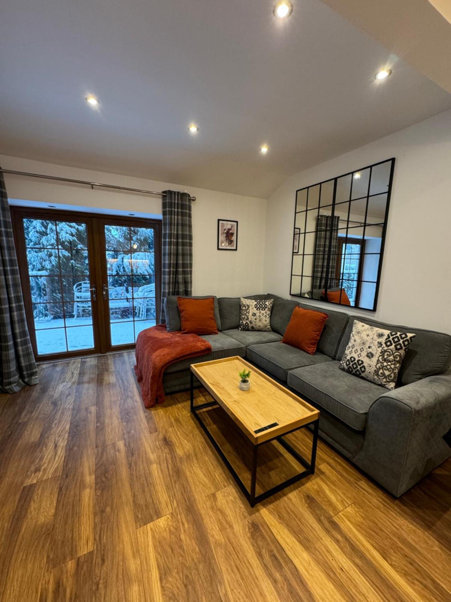 1 Sheraton Apartments Fort William Luaran gambar